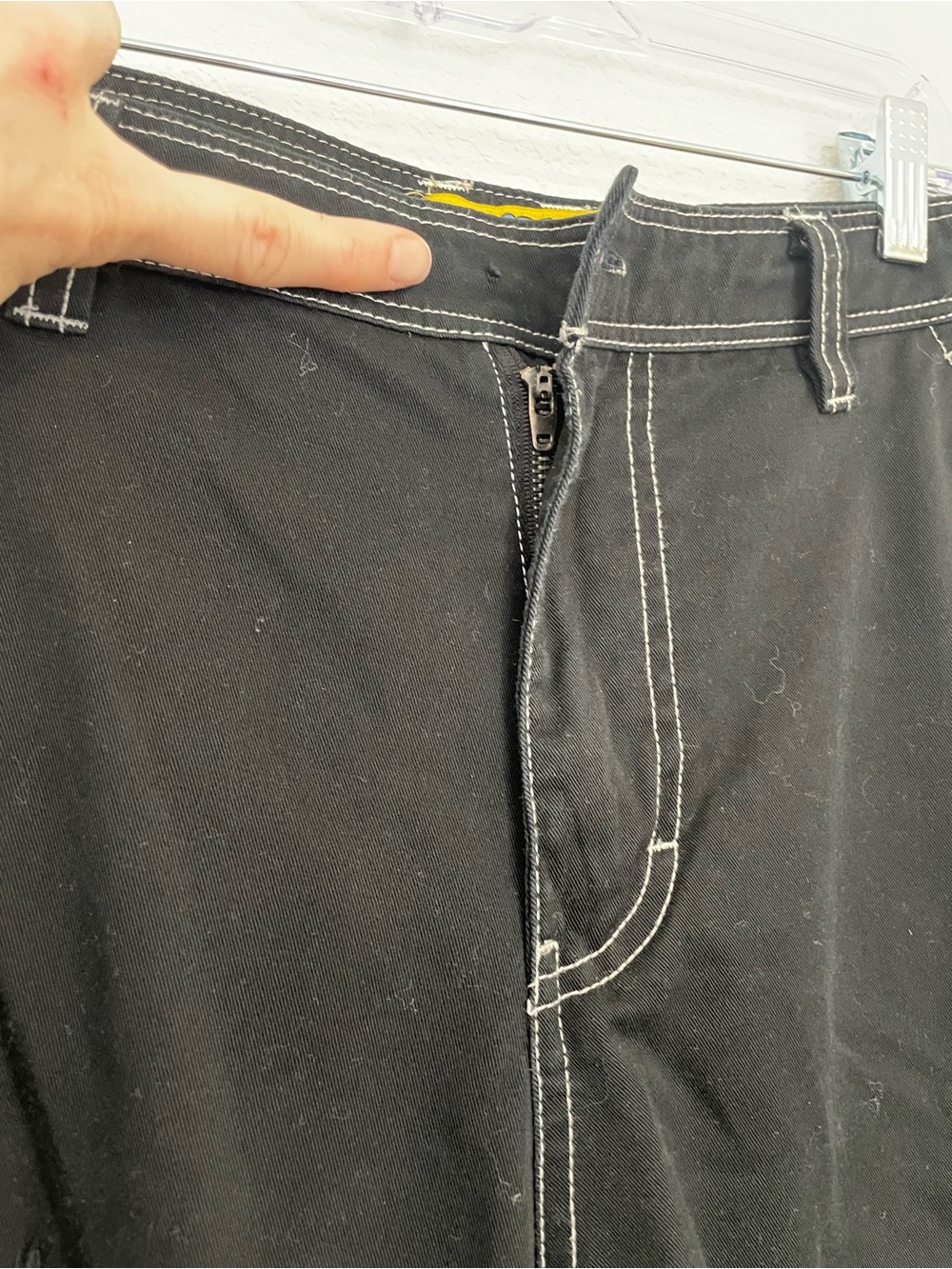 Empyre Ultra Loose Embroidered Cell Phone Black Cargo Pants - Picture 9 of 11